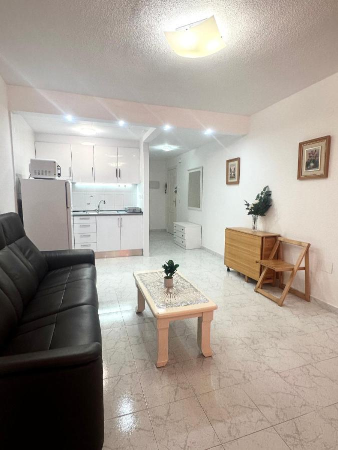 Appartamento Estudio A 1 Minuto De La Playa Torrevieja Esterno foto